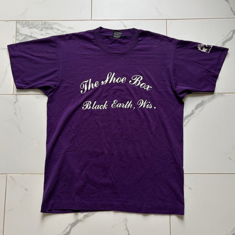 Vintage 1990s 90s Nike Huarache Promo The Shoe Box T Shirt Tee Size L Purple